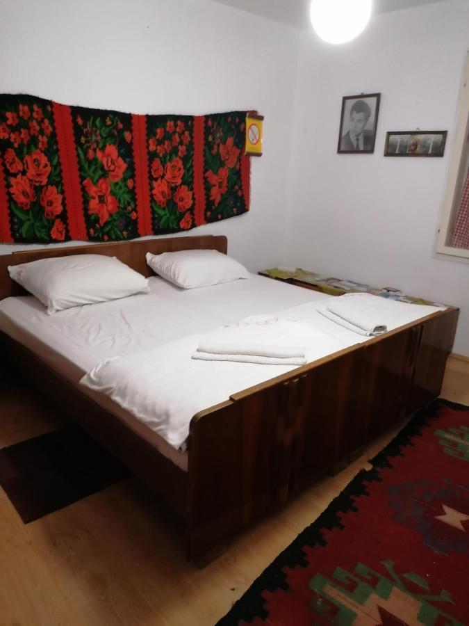 Etno Apartmani "Vlaska Kuca" Kladovo Exterior foto